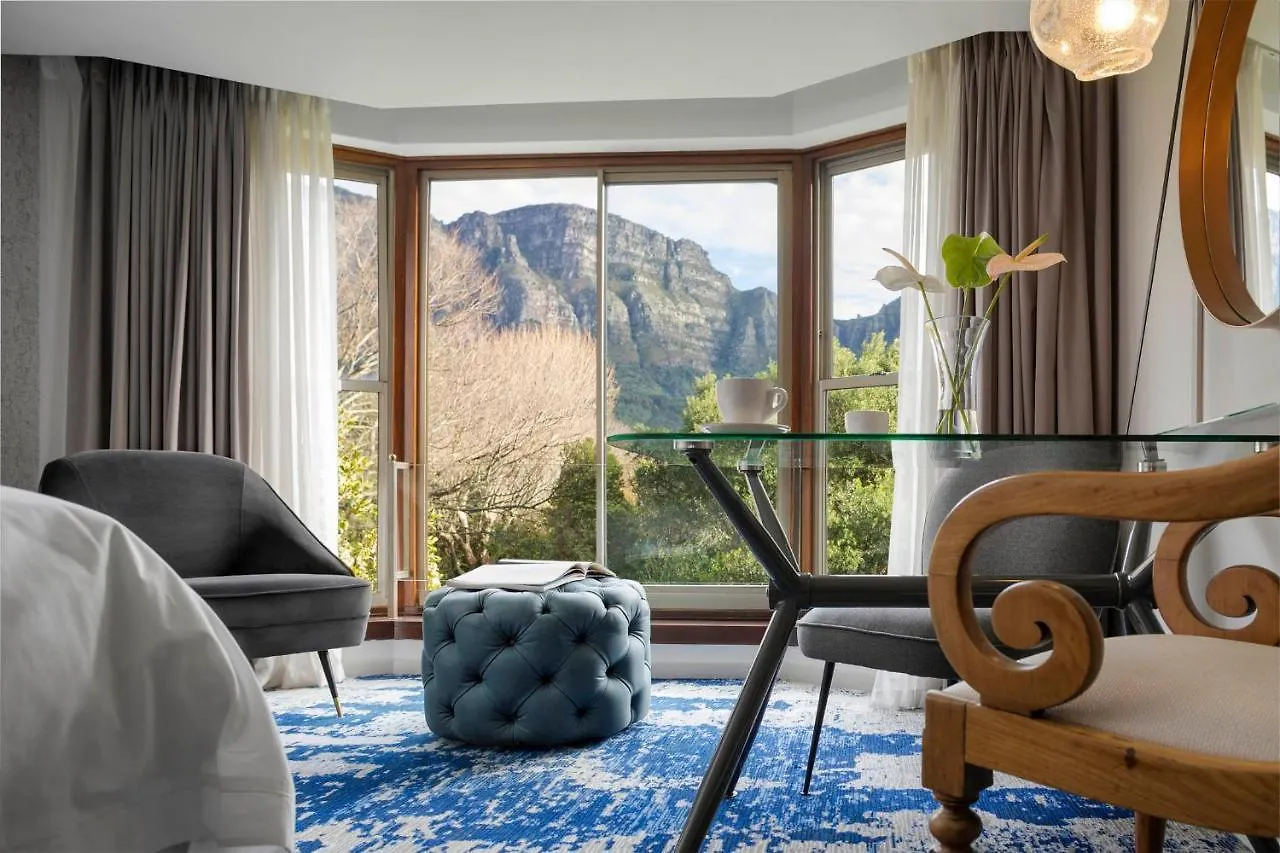 Vineyard Hotel Le Cap