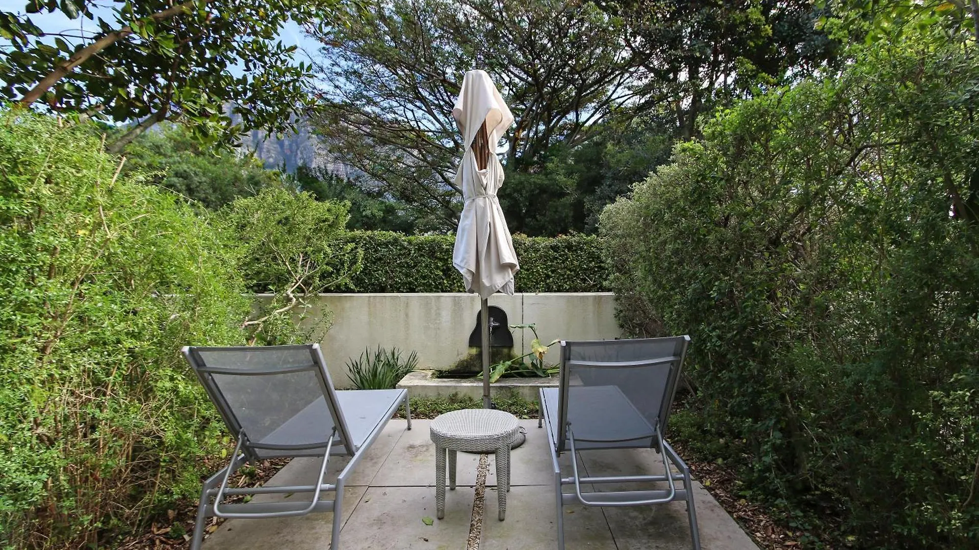 Vineyard Hotel Le Cap