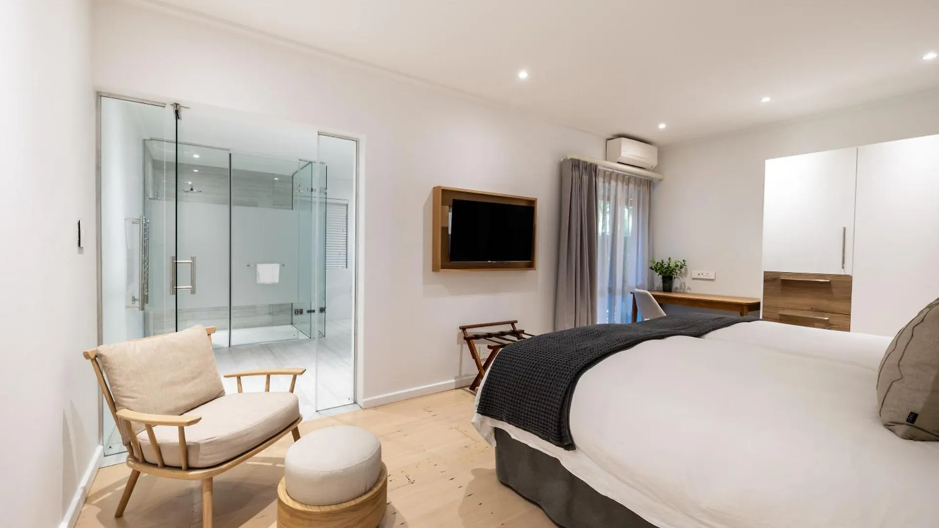 Vineyard Hotel Le Cap