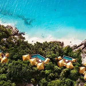 Private Isla de Fregate